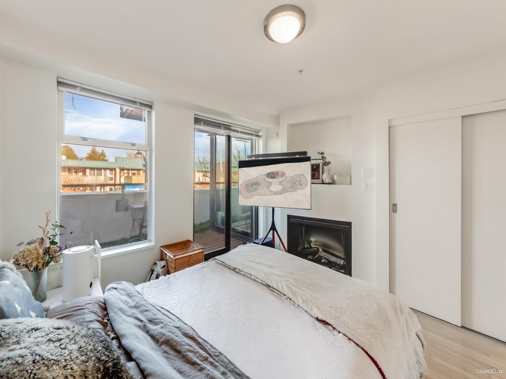 Listing Image for R3087024