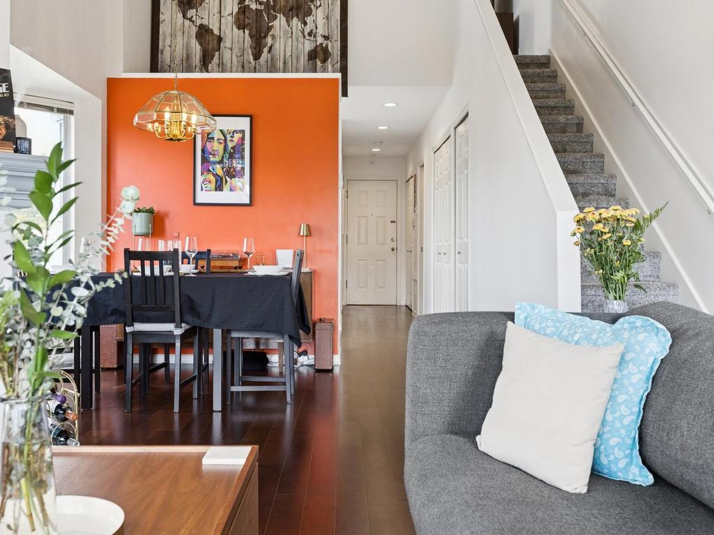 Listing Image for R3087055