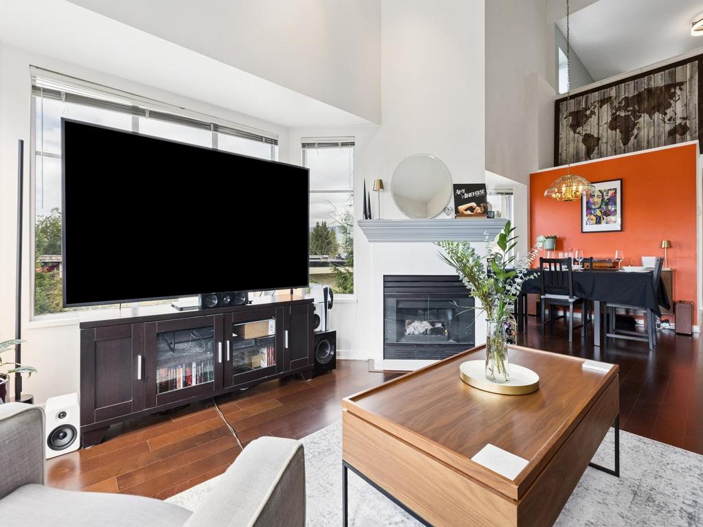 Listing Image for R3087055