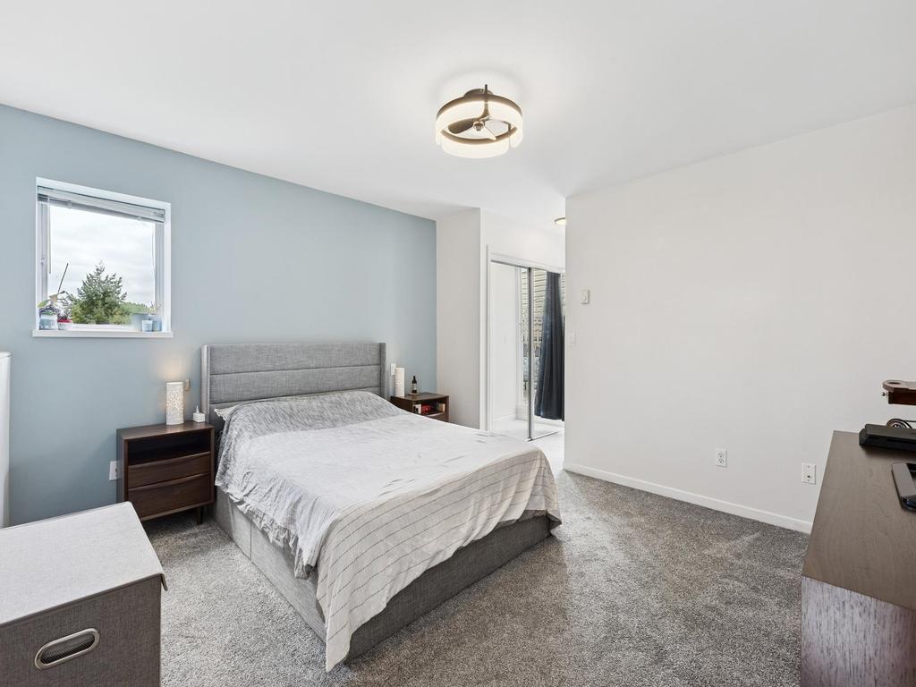 Listing Image for R3087055