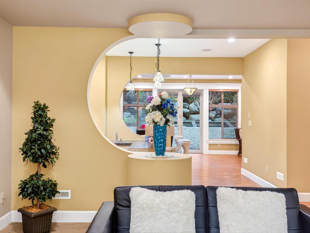 Listing Image for R3087059