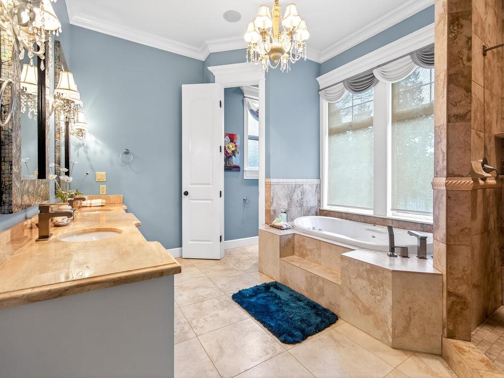 Listing Image for R3087059