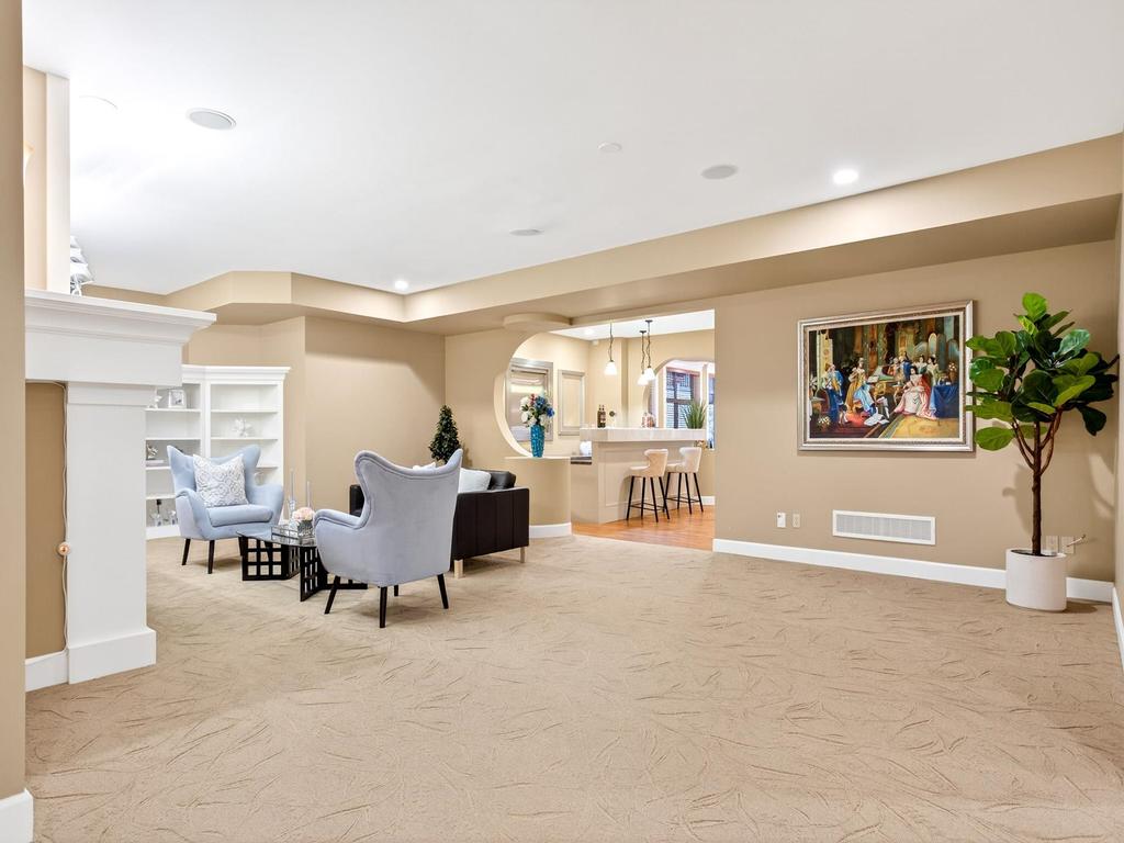 Listing Image for R3087059