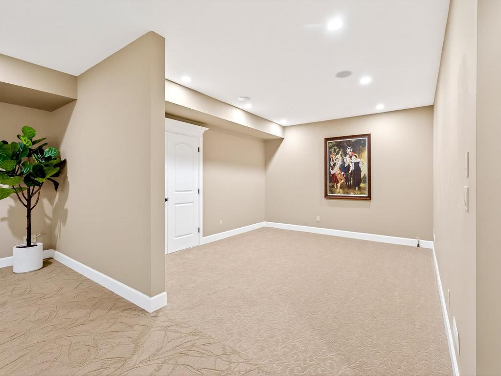 Listing Image for R3087059