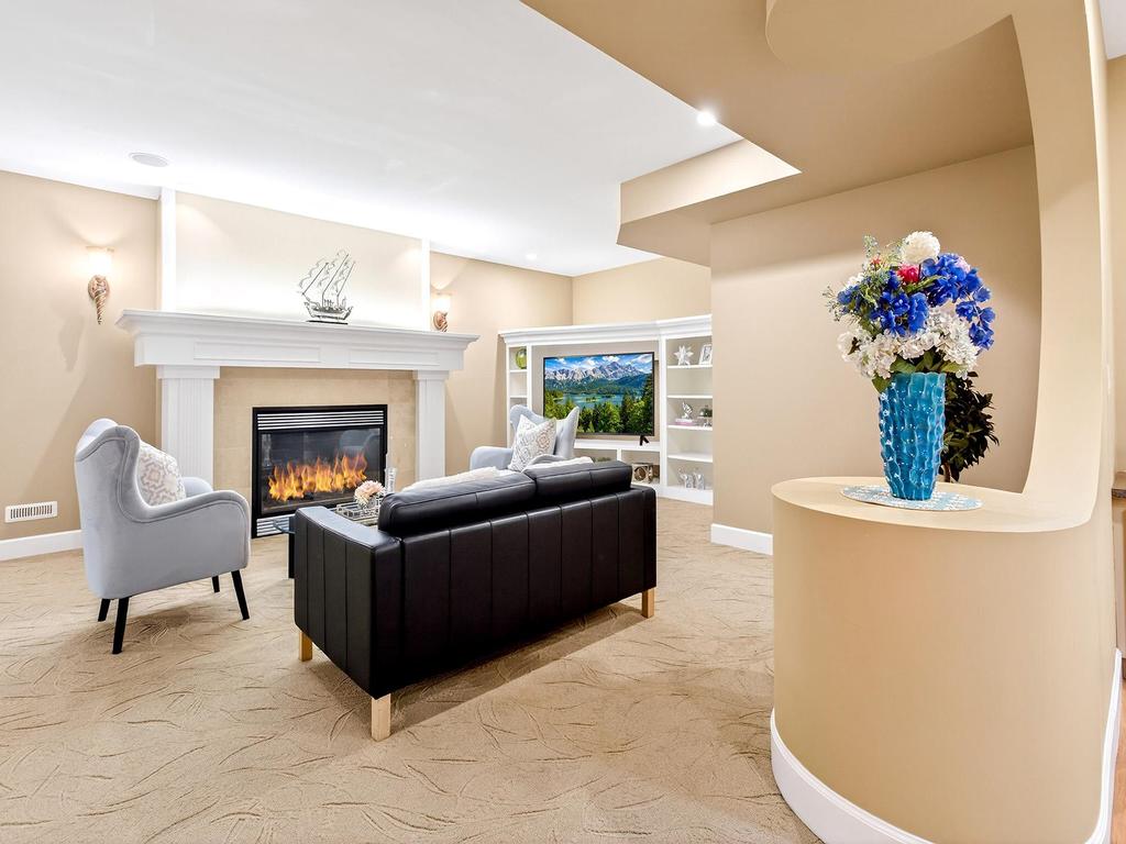 Listing Image for R3087059