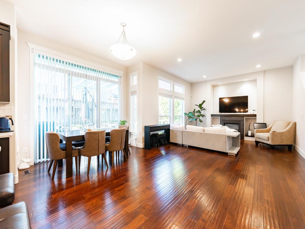 Listing Image for R3087082