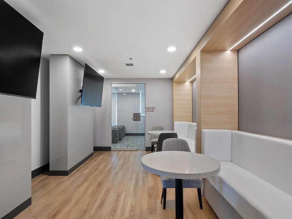 Listing Image for R3087135