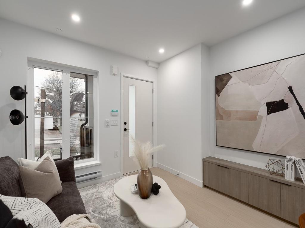 Listing Image for R3087147