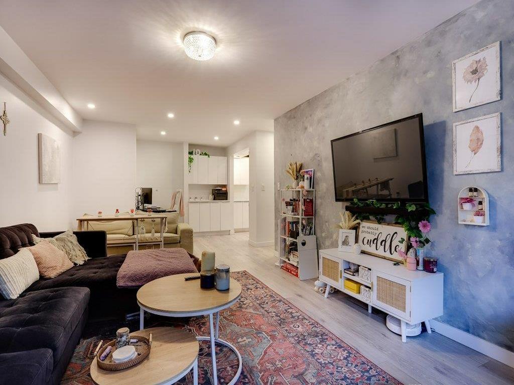 Listing Image for R3087149