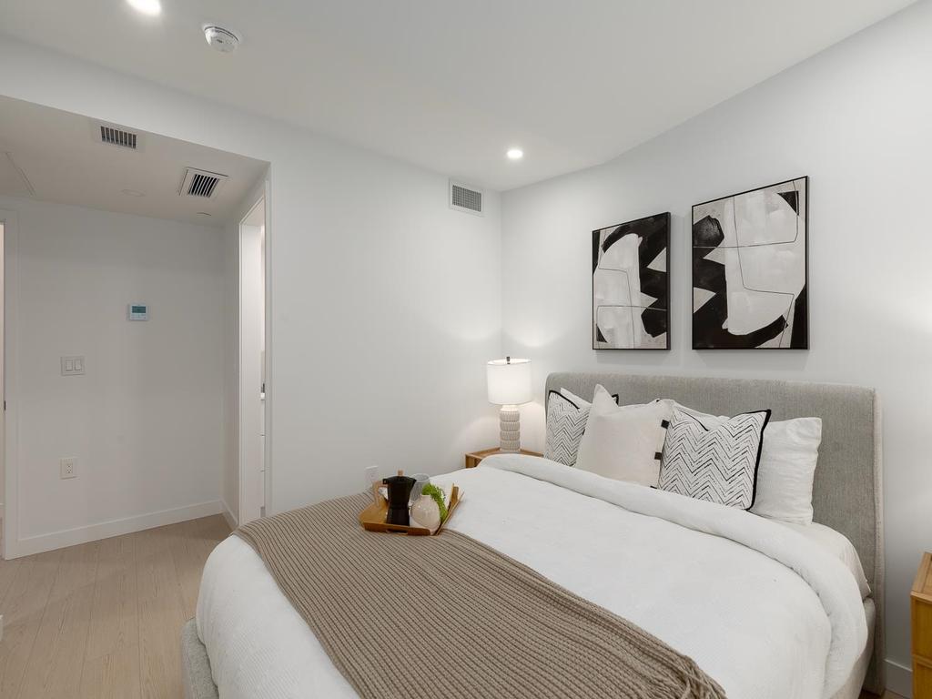 Listing Image for R3087153