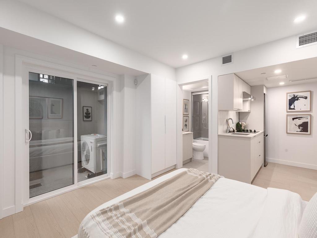 Listing Image for R3087158