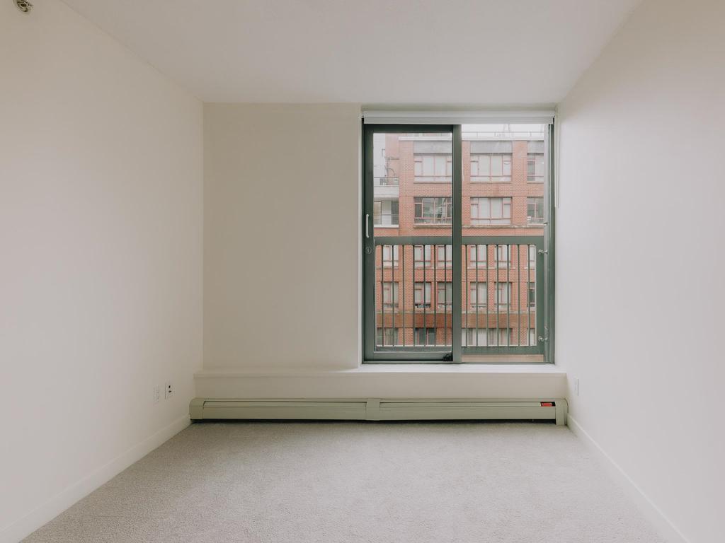 Listing Image for R3087196