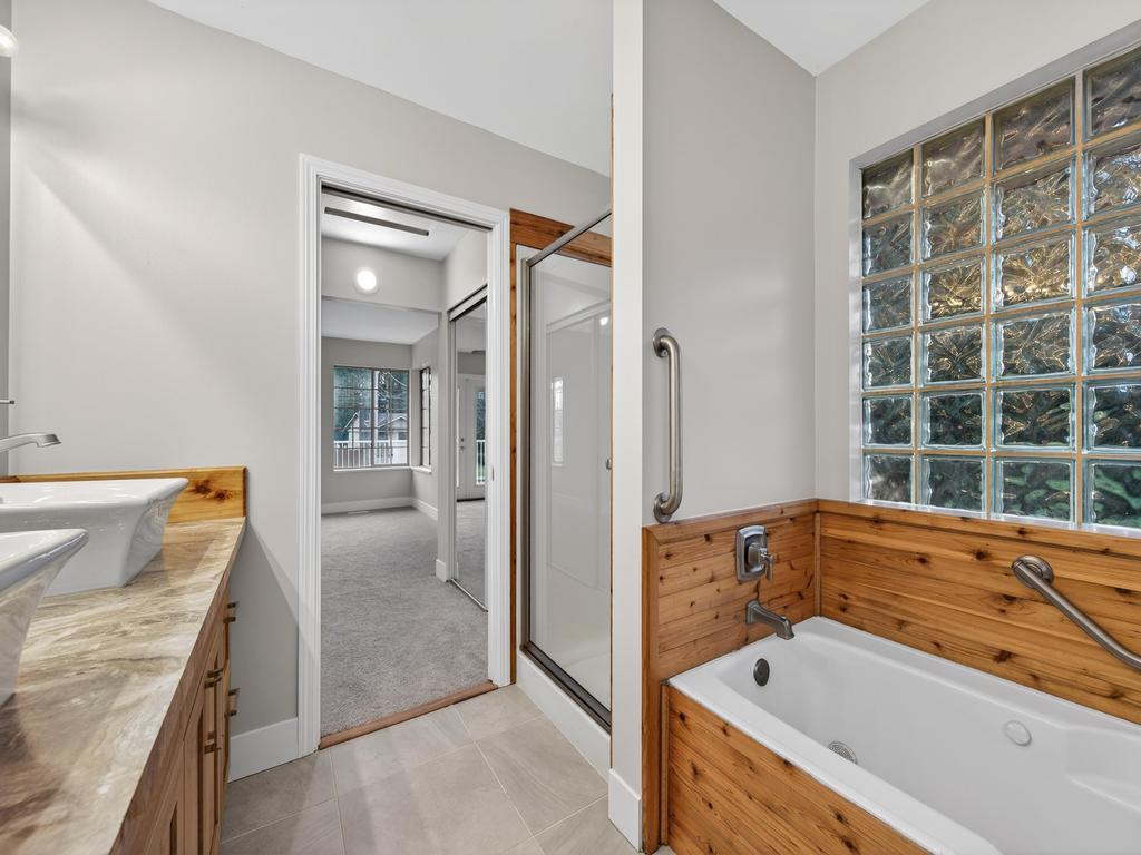 Listing Image for R3087205