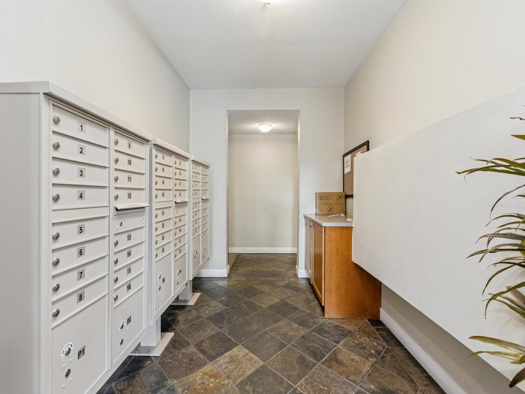 Listing Image for R3087222