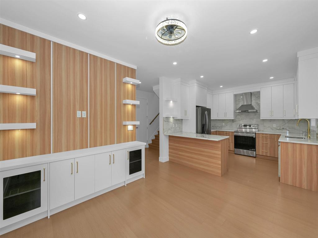 Listing Image for R3087224