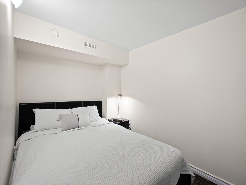 Listing Image for R3087252