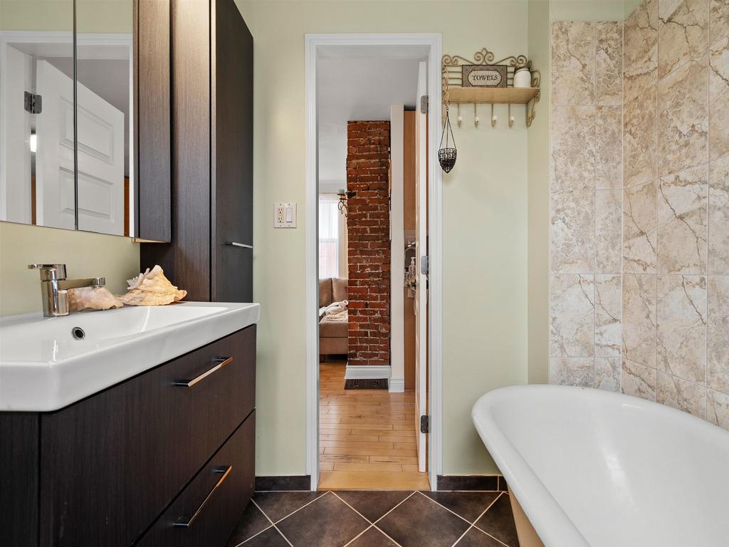 Listing Image for R3087252