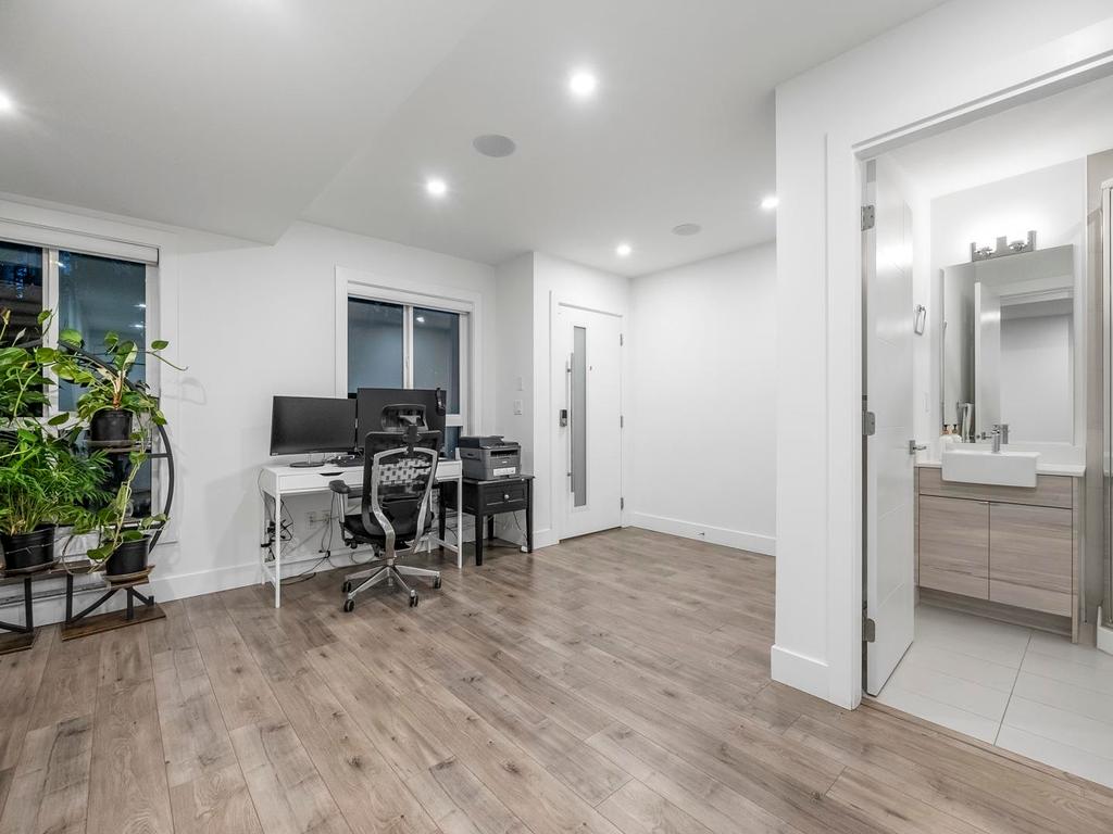 Listing Image for R3087265