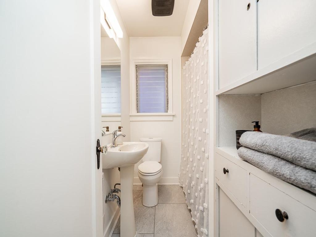 Listing Image for R3087267