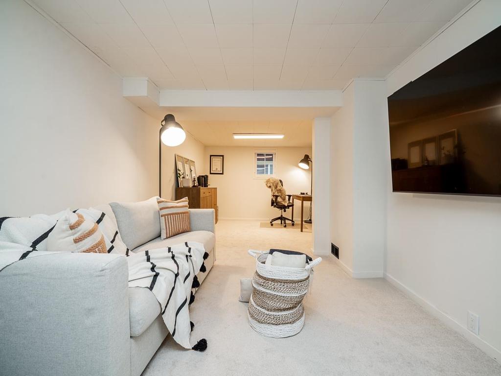 Listing Image for R3087267