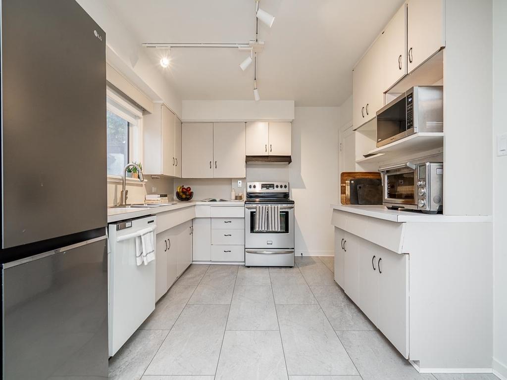 Listing Image for R3087267