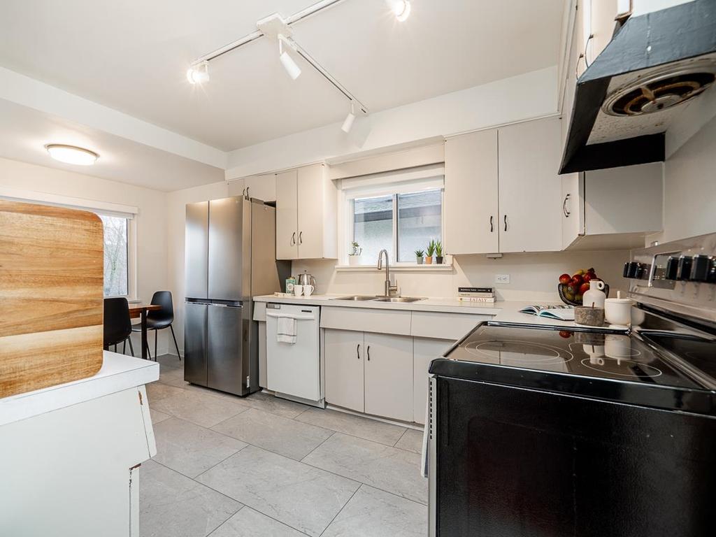 Listing Image for R3087267