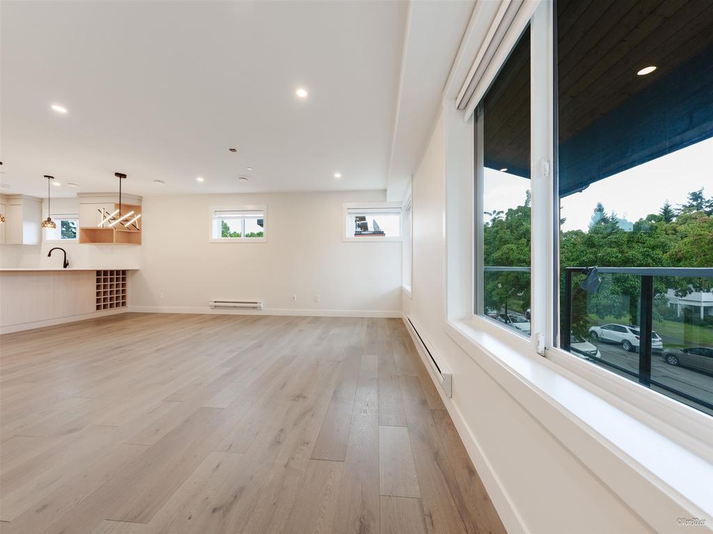 Listing Image for R3087272