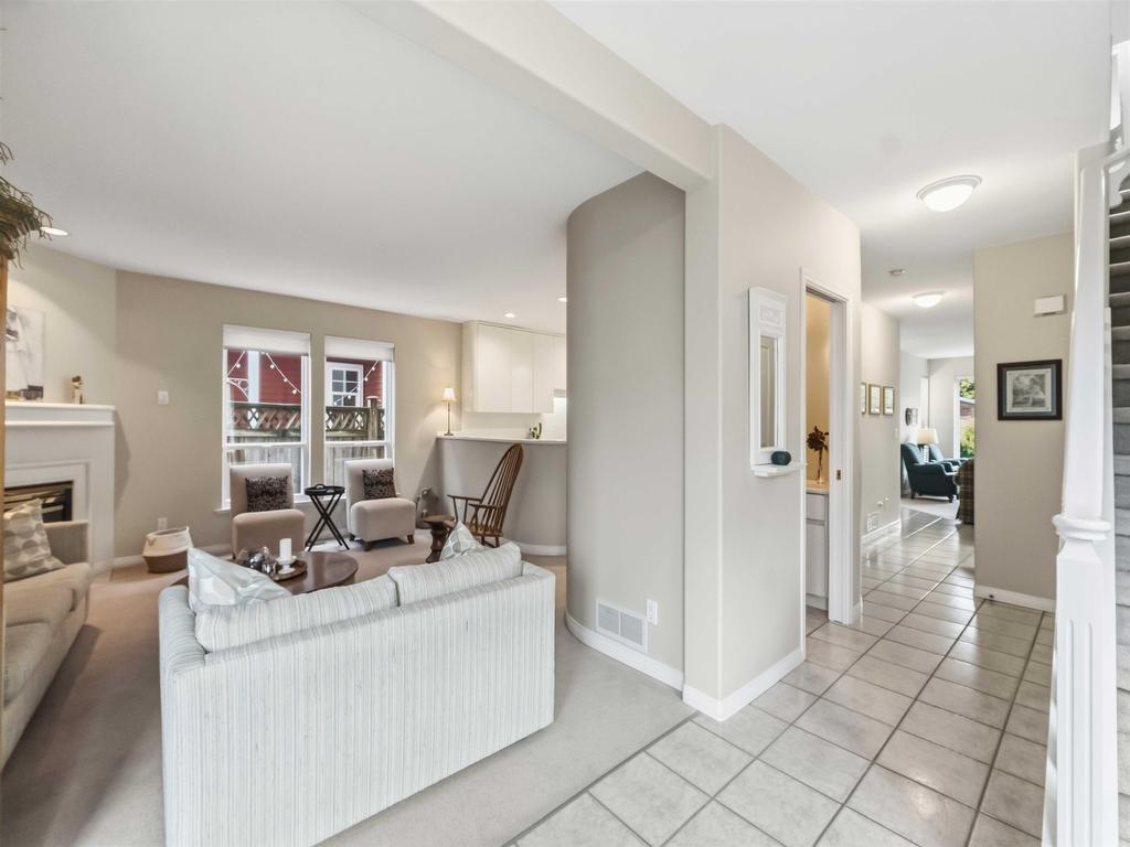 Listing Image for R3087327