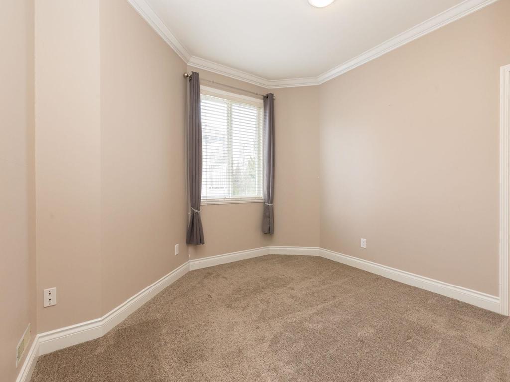 Listing Image for R3087336