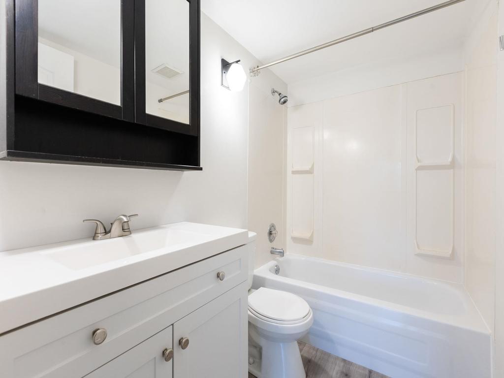 Listing Image for R3087336