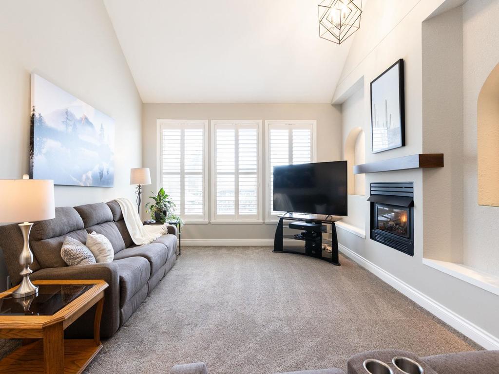 Listing Image for R3087336