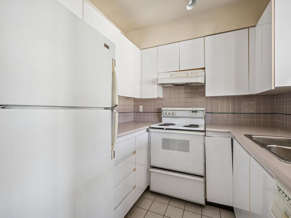 Listing Image for R3087347