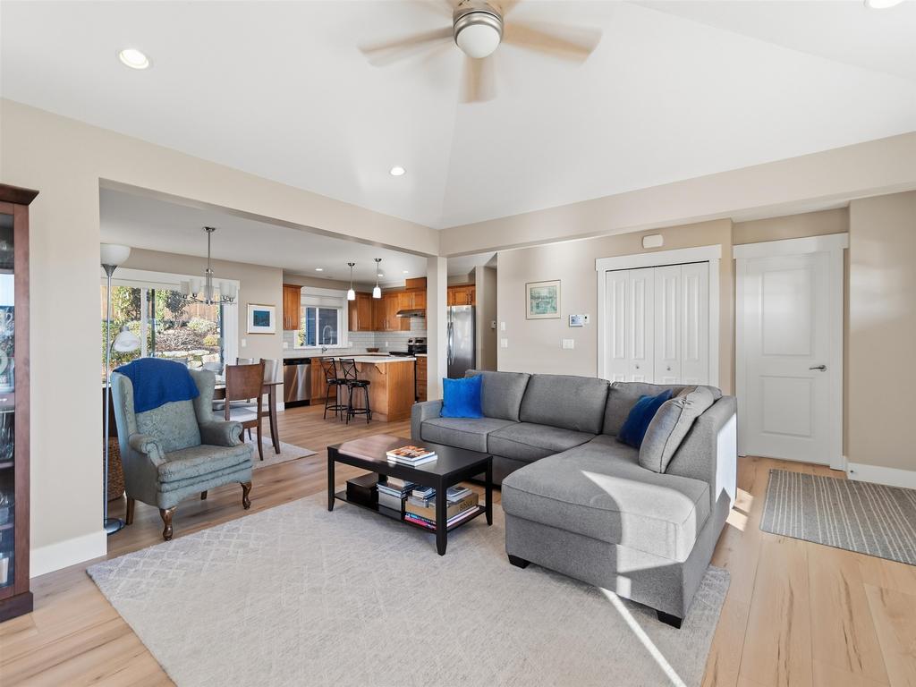 Listing Image for R3087357