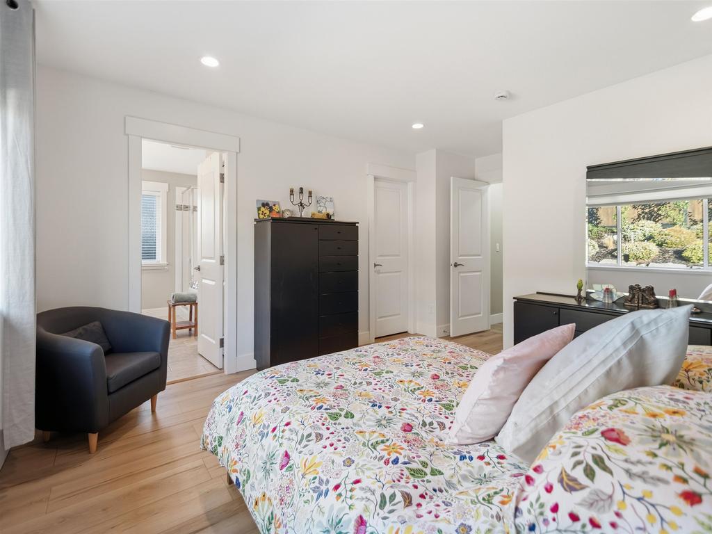 Listing Image for R3087357