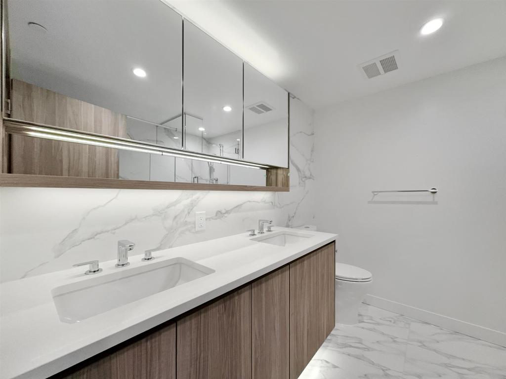 Listing Image for R3087372