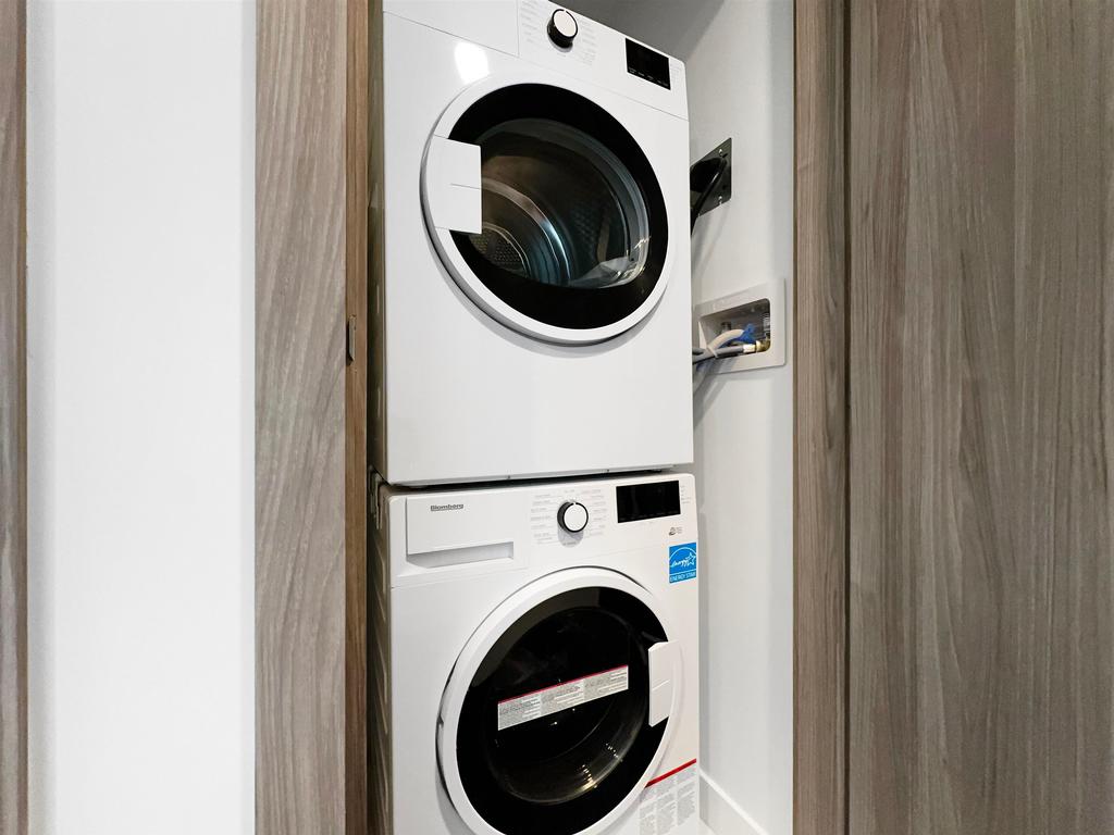 Listing Image for R3087372