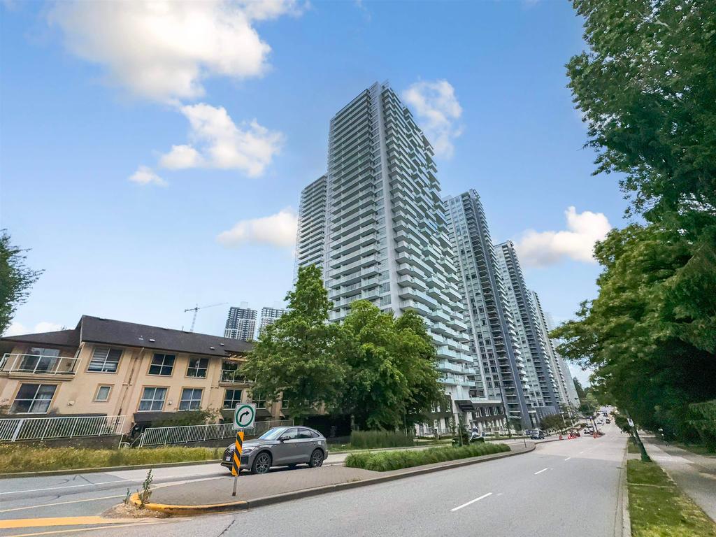 Listing Image for R3087372