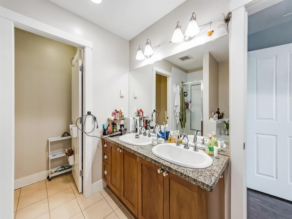 Listing Image for R3087373