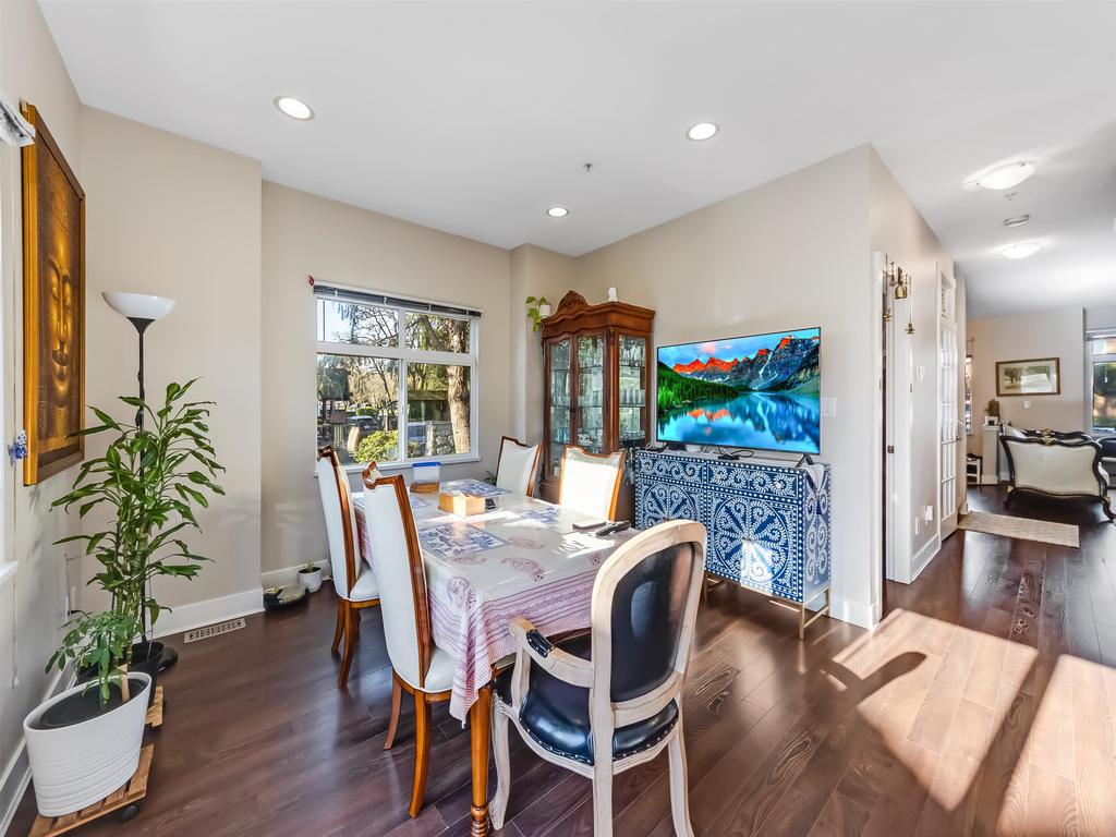 Listing Image for R3087373