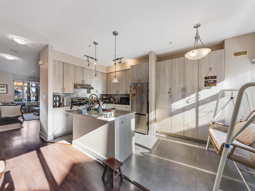 Listing Image for R3087373