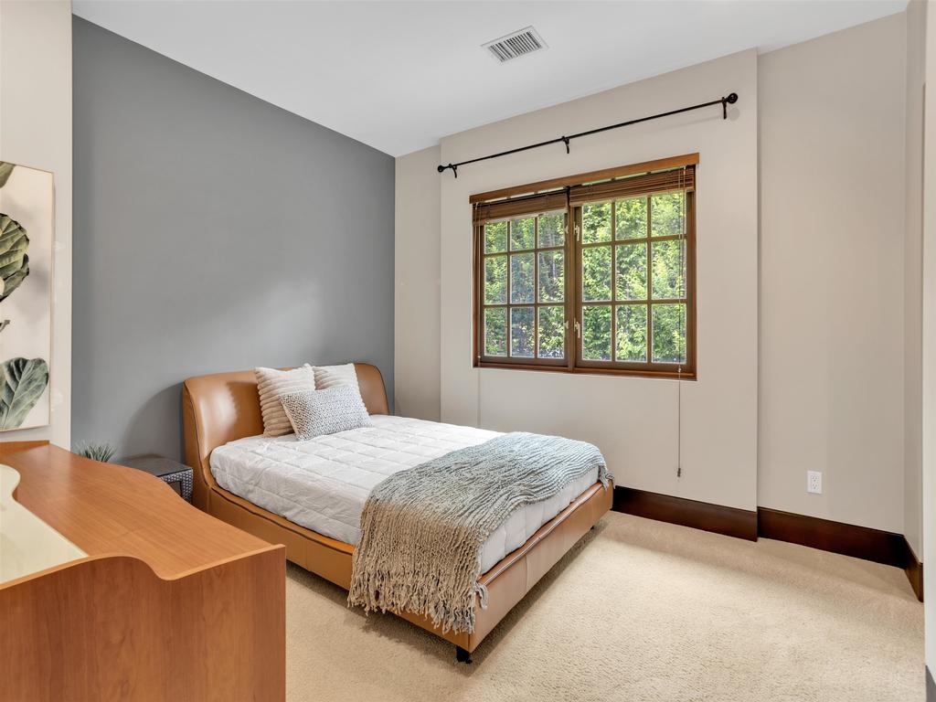 Listing Image for R3087377