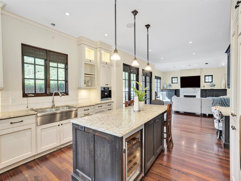 Listing Image for R3087377