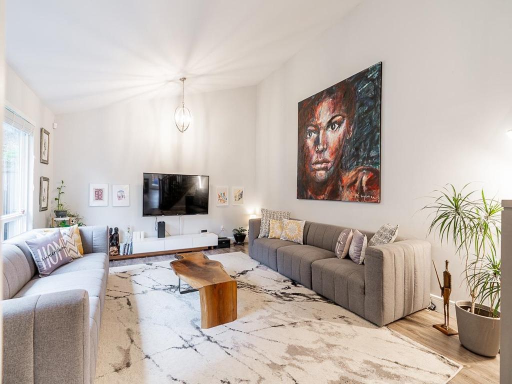 Listing Image for R3087405