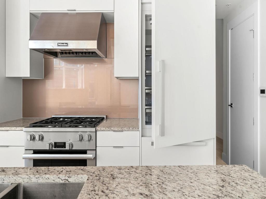 Listing Image for R3087413