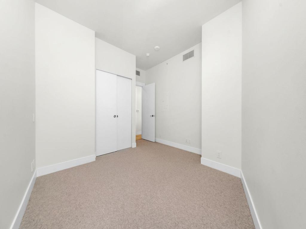 Listing Image for R3087413