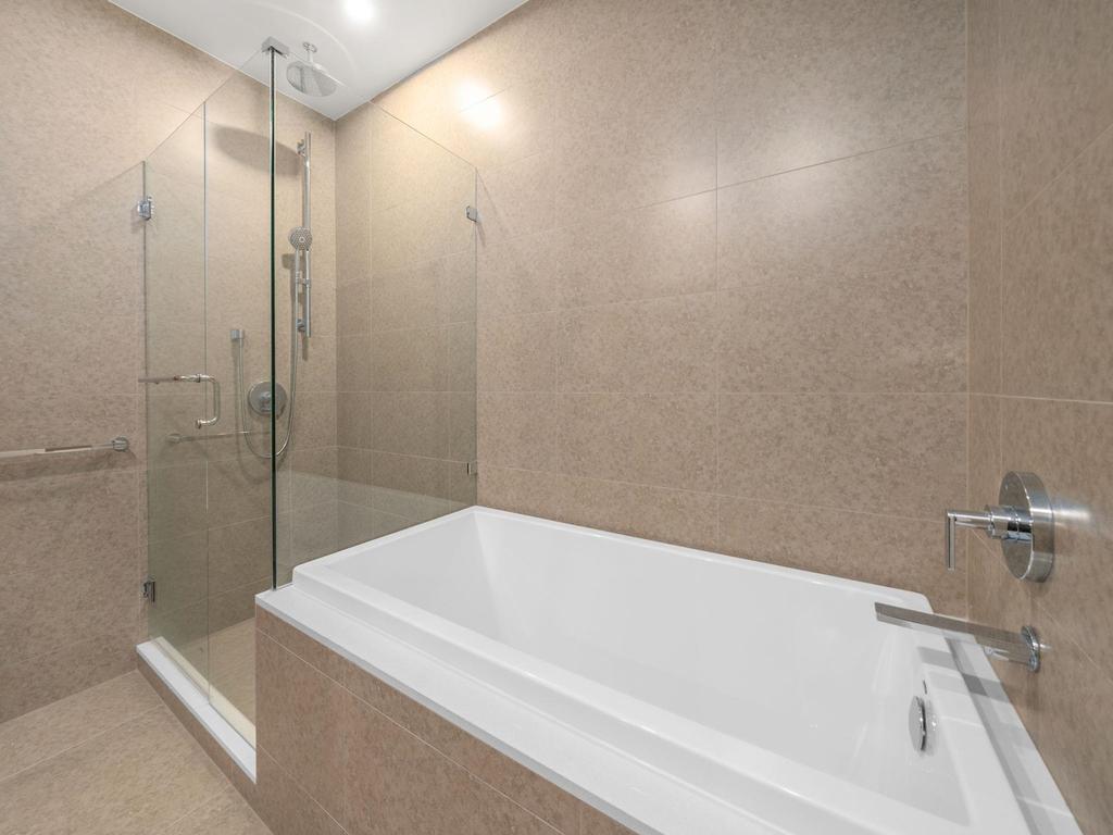 Listing Image for R3087413