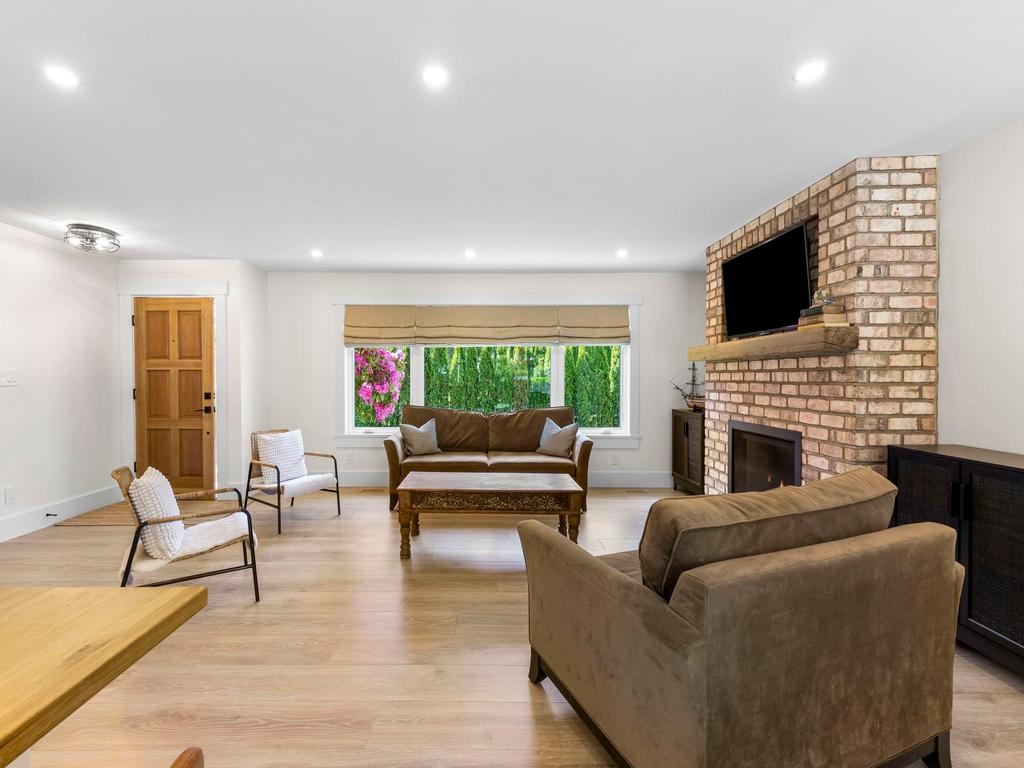 Listing Image for R3087423