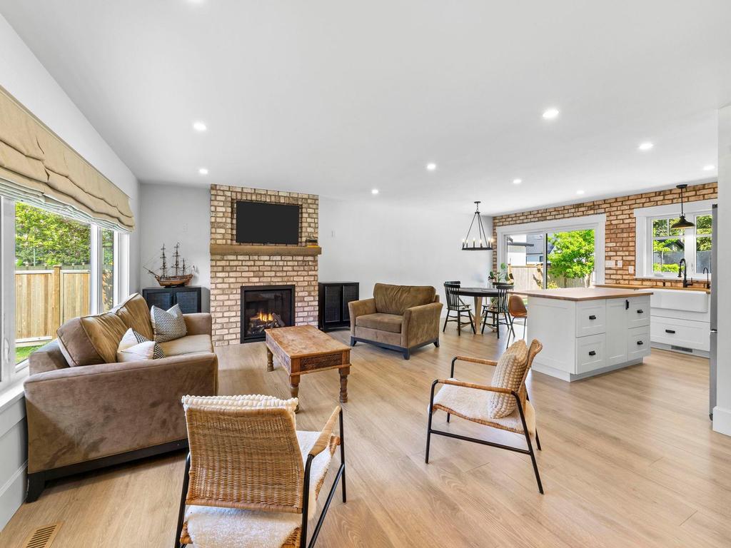 Listing Image for R3087423