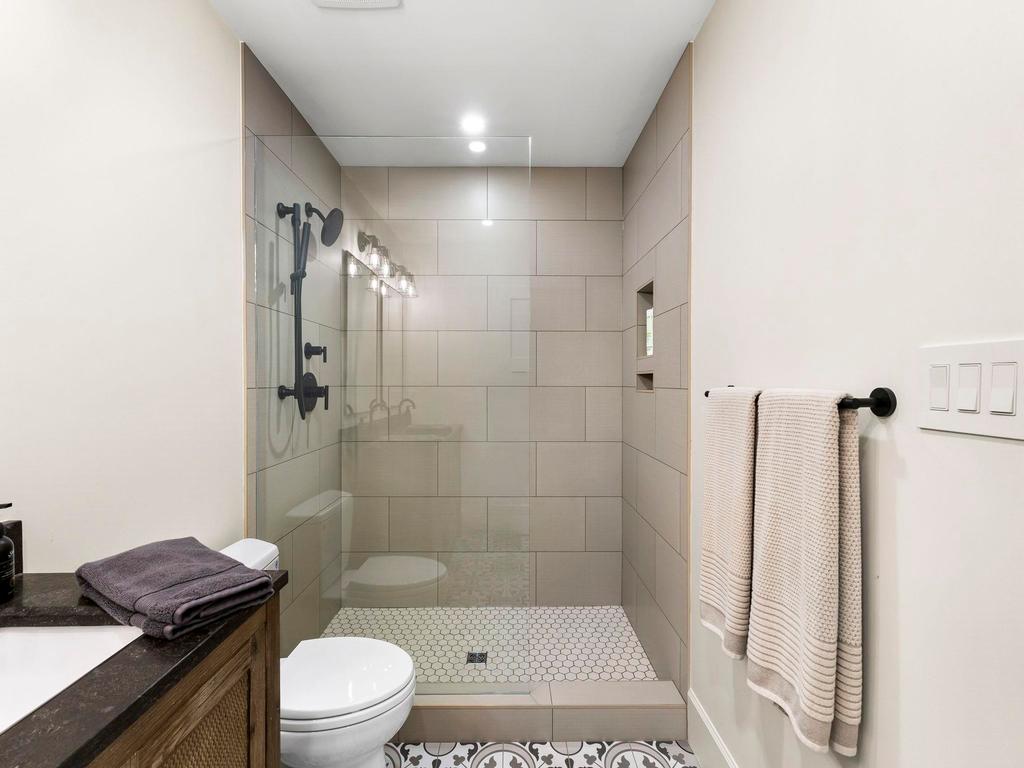 Listing Image for R3087423