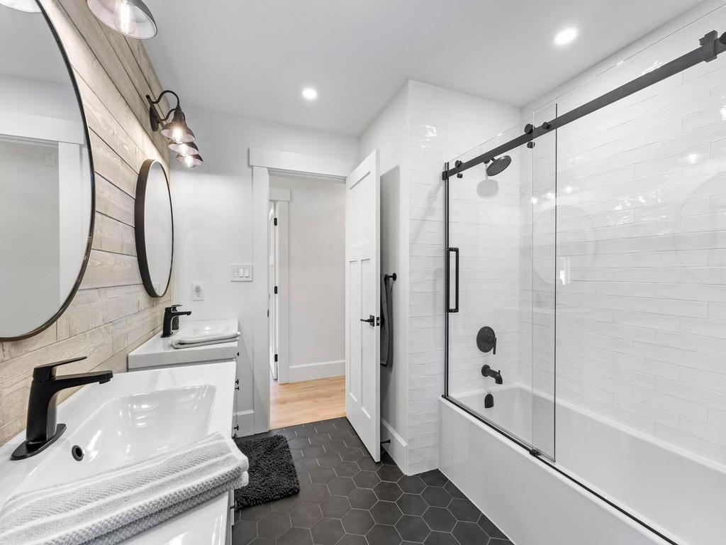 Listing Image for R3087423